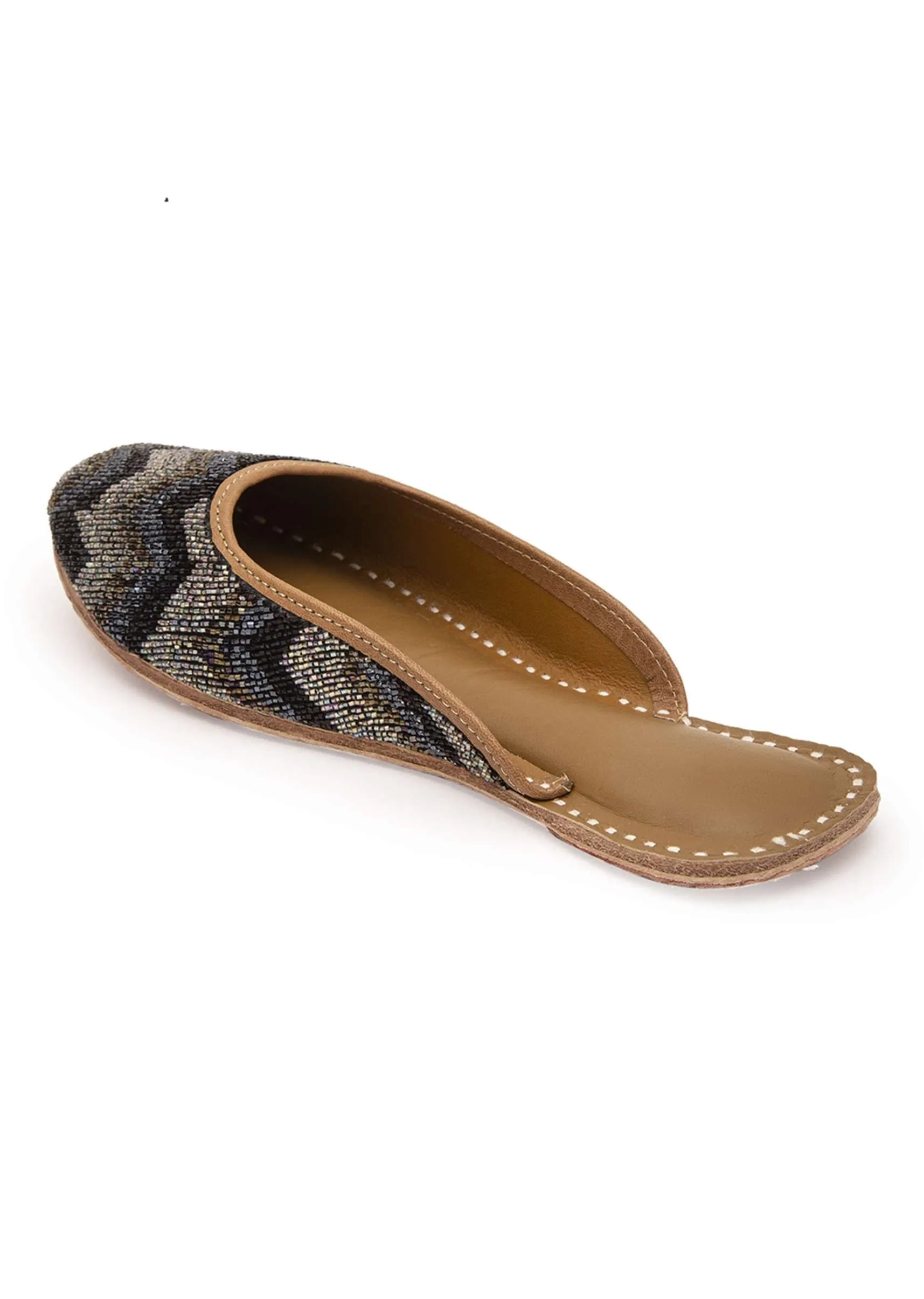Black Juttis In Silk With Fine Cut Dana Embroidery