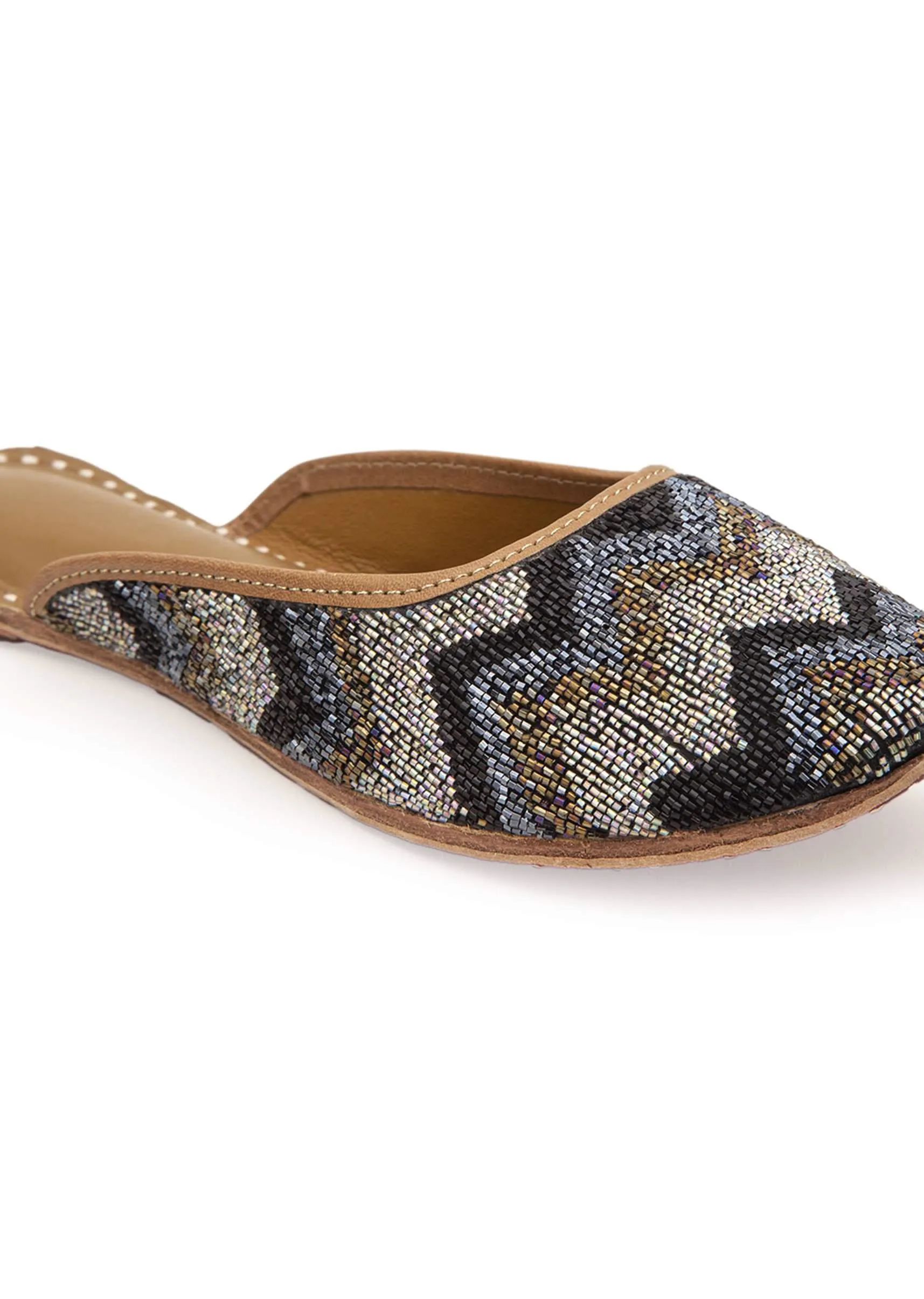 Black Juttis In Silk With Fine Cut Dana Embroidery