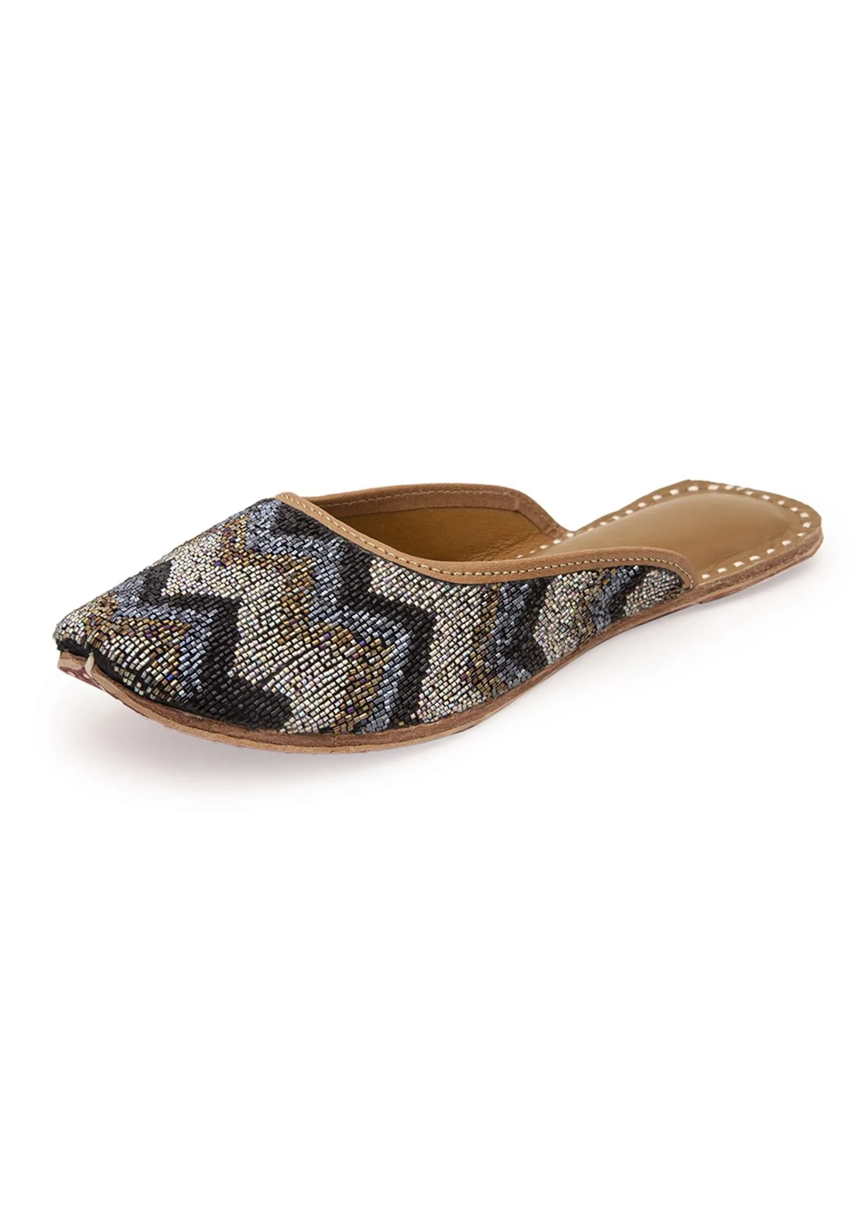 Black Juttis In Silk With Fine Cut Dana Embroidery