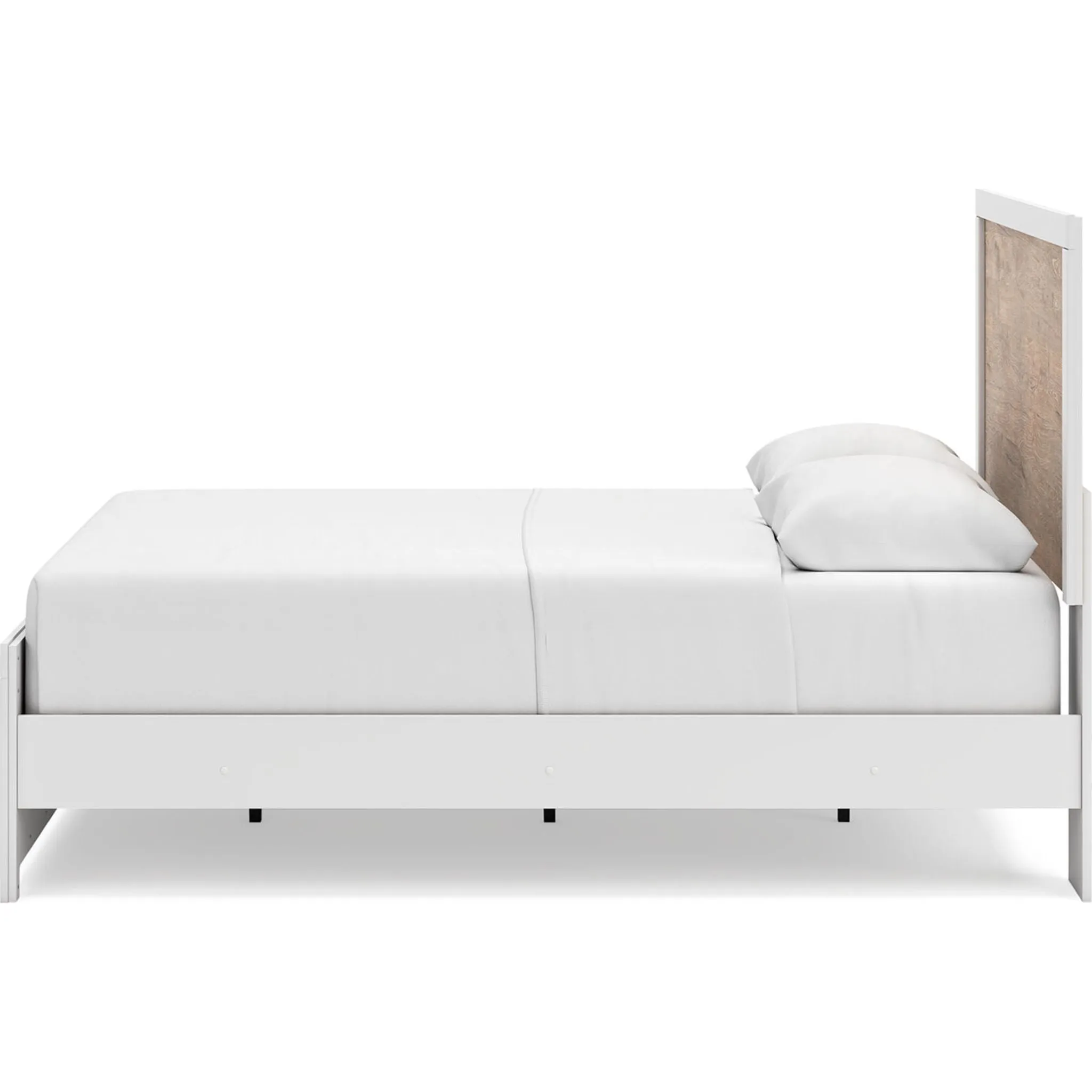 Charbitt Queen Panel Bed