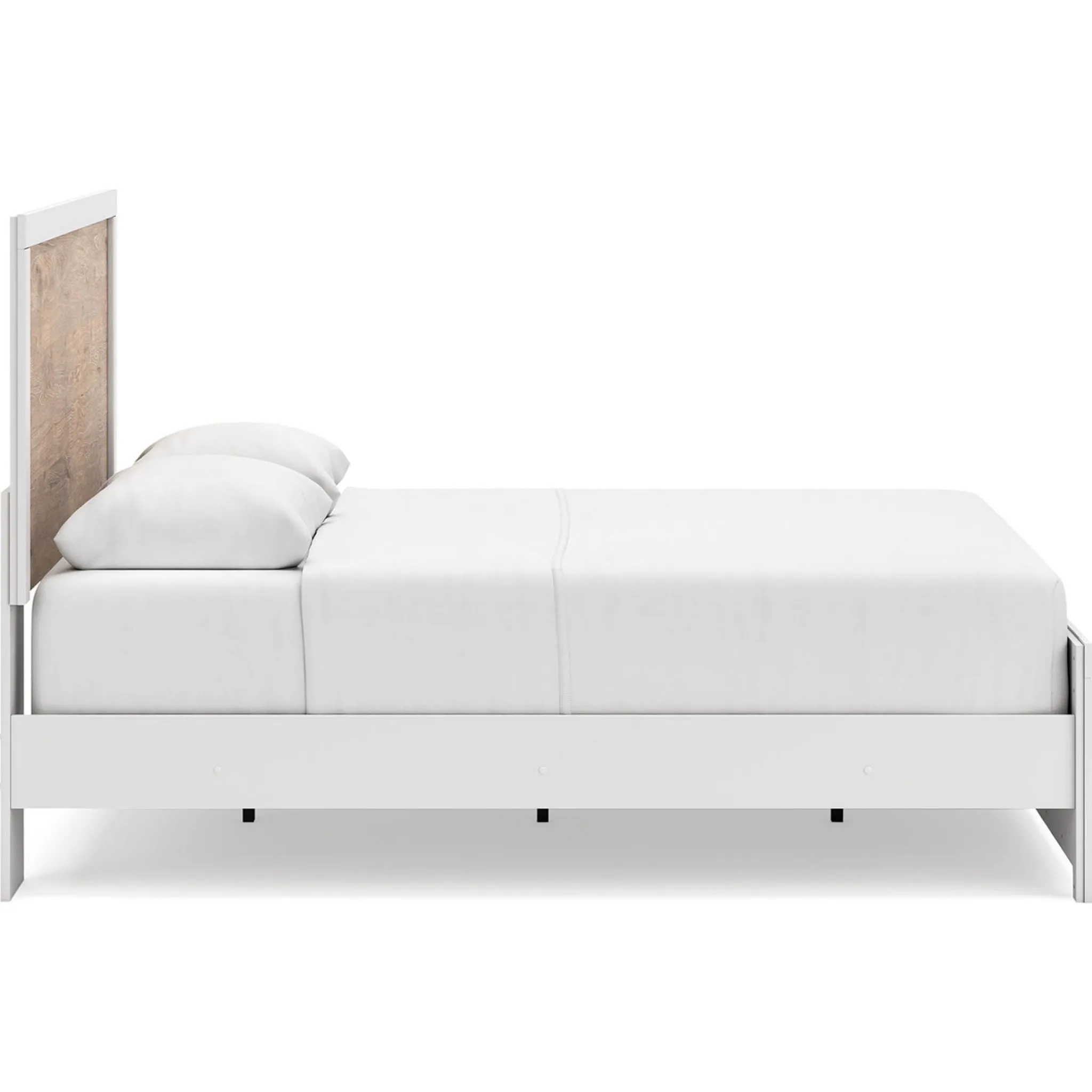 Charbitt Queen Panel Bed