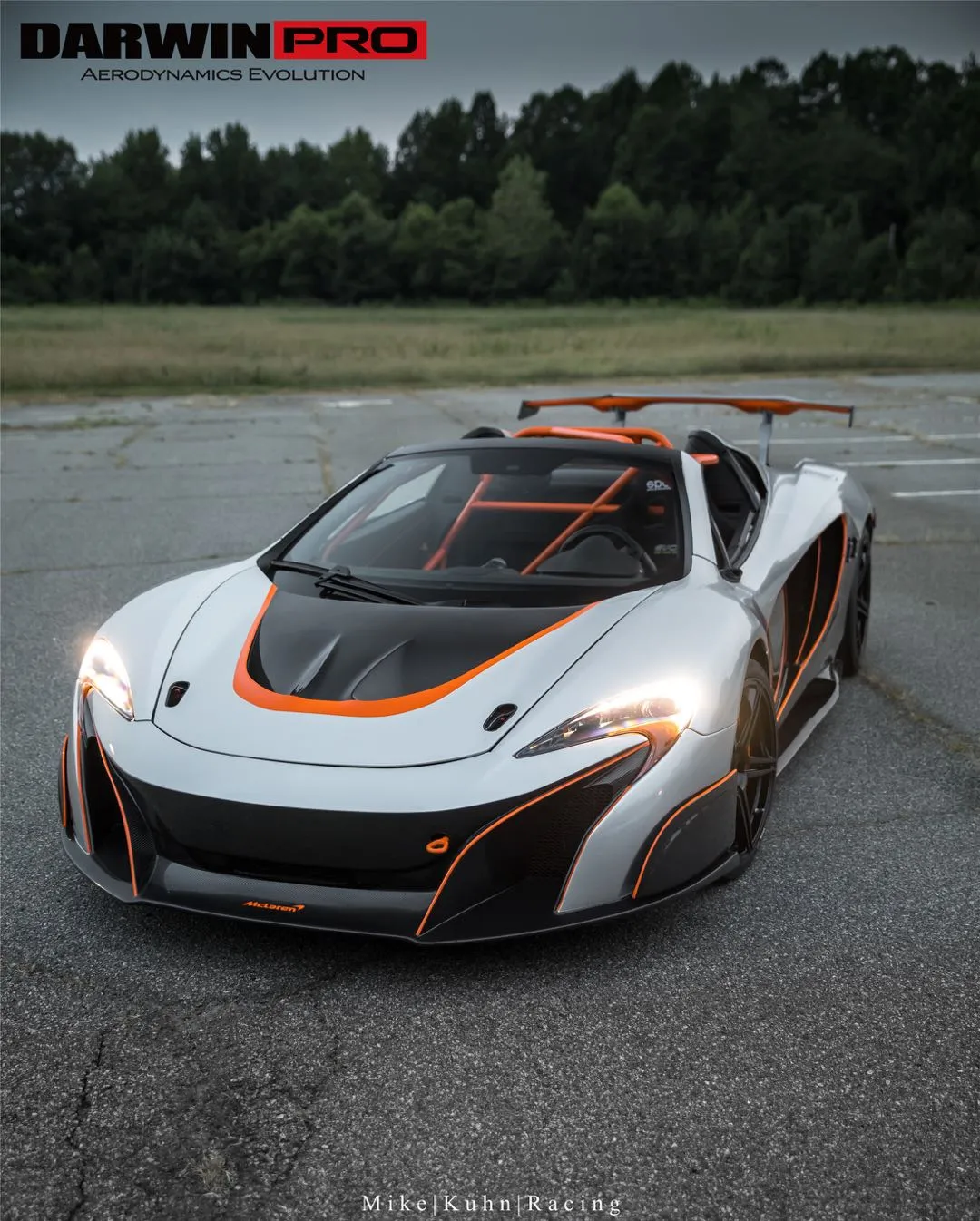 DarwinPRO 2011-2017 McLaren 650S & 12C BKSS Style Side Skirts