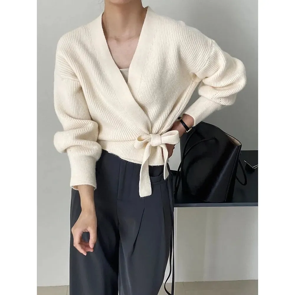 deanwangkt Early Autumn Bow Tie V-Neck Knit Women's Short High Waist Cardigan Sweater Coat Overlay Design Sense Top