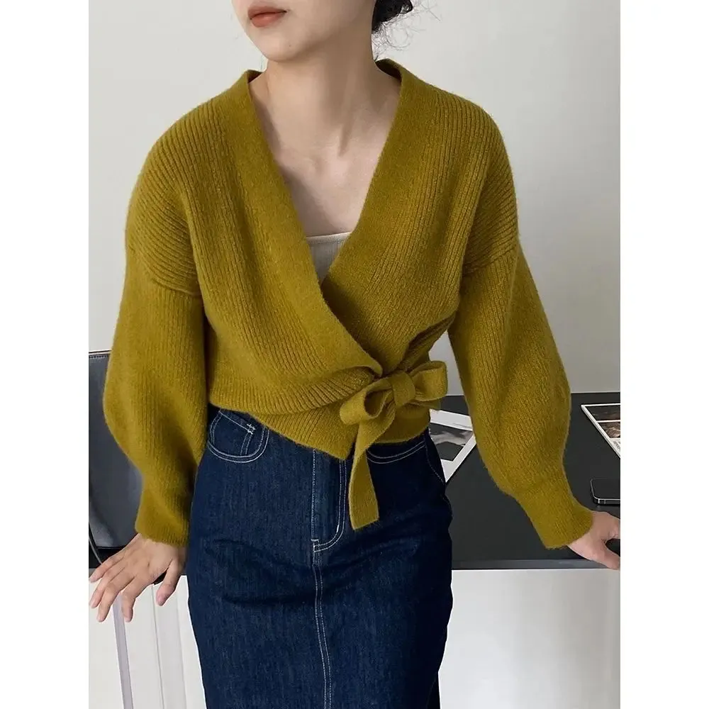deanwangkt Early Autumn Bow Tie V-Neck Knit Women's Short High Waist Cardigan Sweater Coat Overlay Design Sense Top